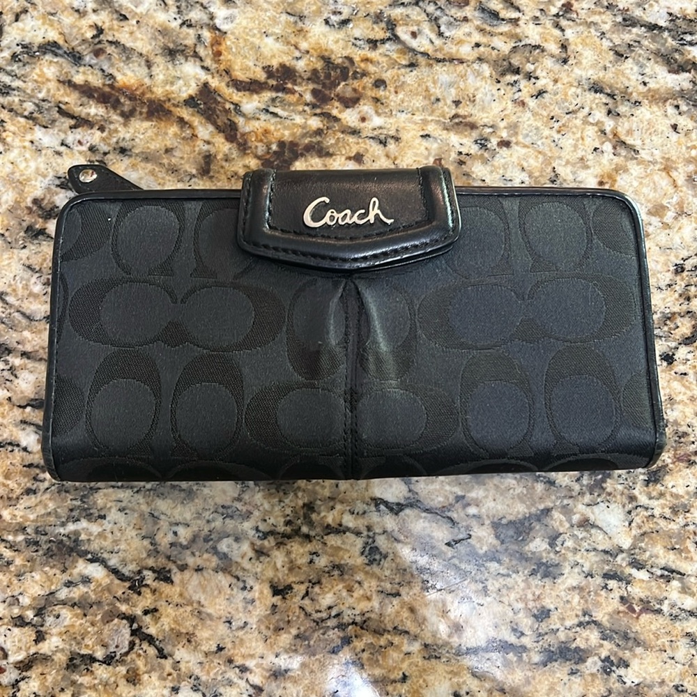 Coach wallet